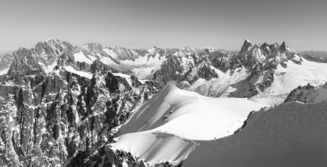 les alpes vues du ciel