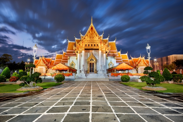 Silenzio di marmo al tramonto, Bangkok, Thailandia