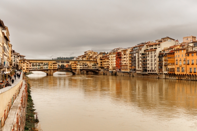 FIRENZE  PONTE VECCHIO ARNO