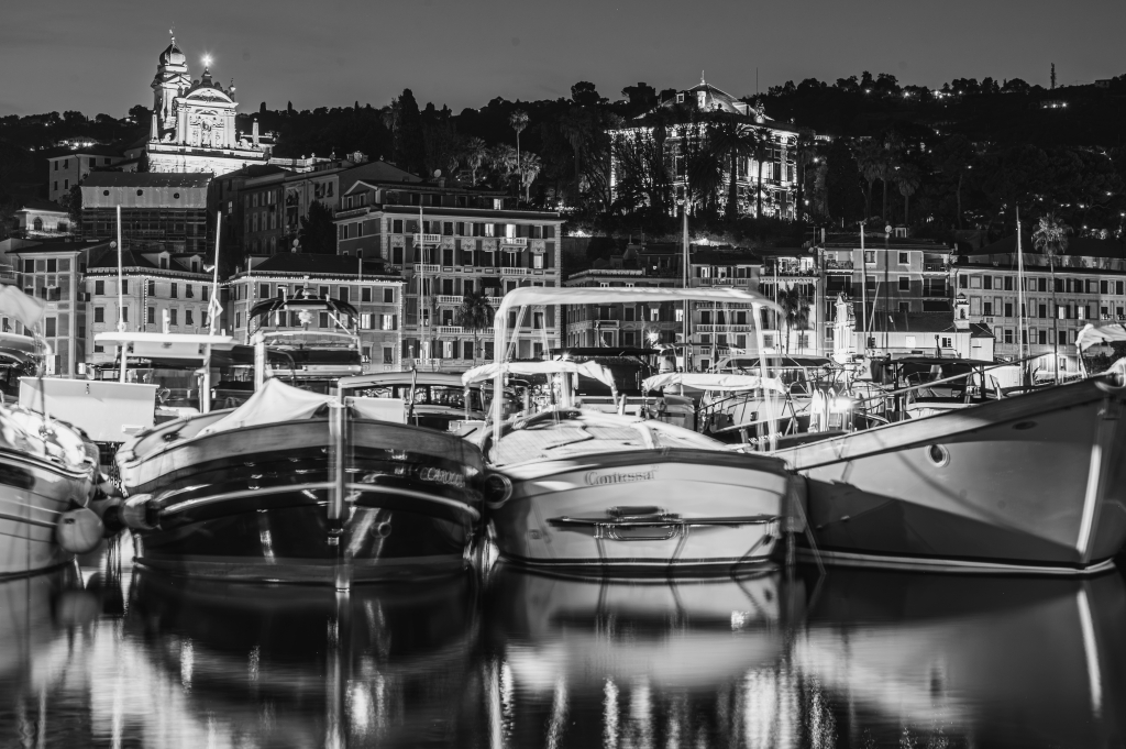 Barche al porto in black and white