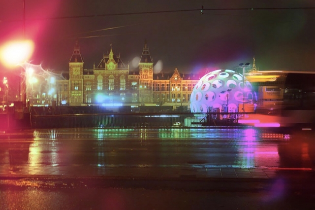 "PERSI - an Amsterdam fast bit " dalla collezione Out Of Focus