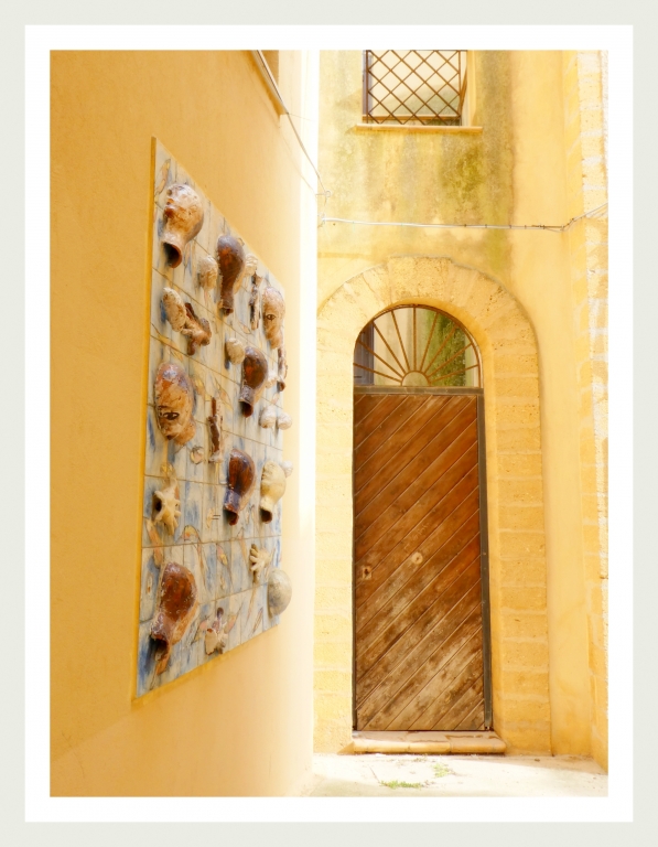 colori pastello nella Medina