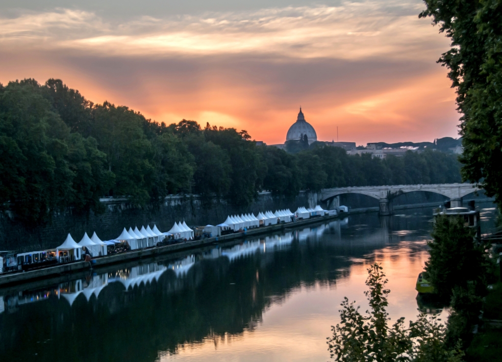 Roma, Lungotevere d'estate