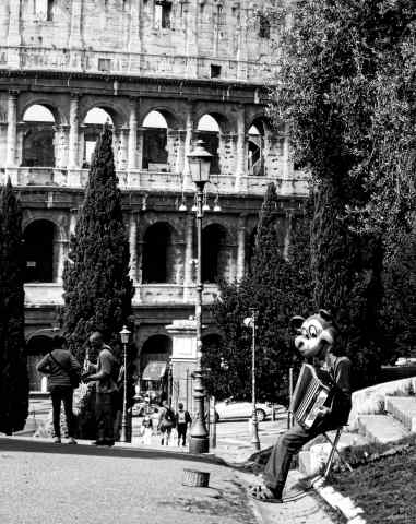 Artista di strada a Roma