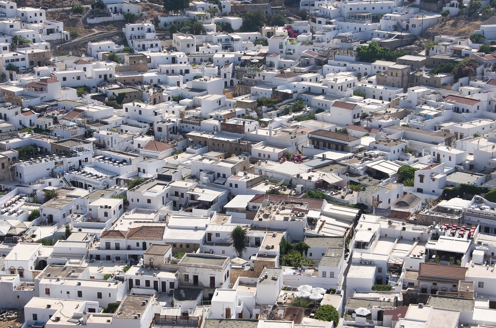 I caratterisitici edifici di Lindos sull'isola di Rodi