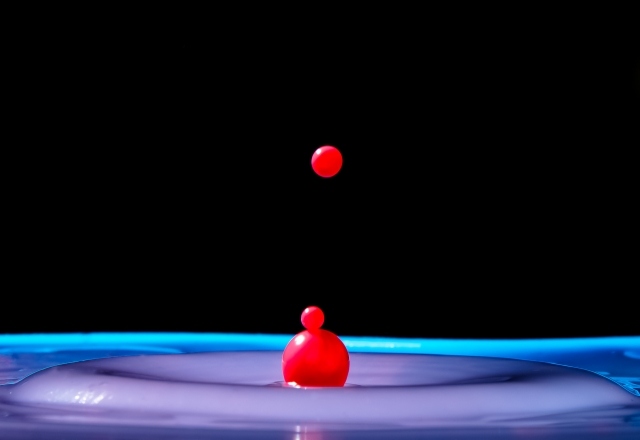 Goccia d'acqua rossa · marioecora