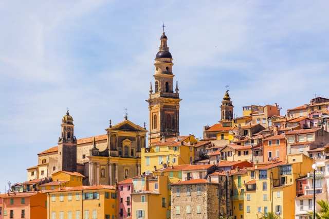 La Cattedrale di Mentone e nella città vecchia