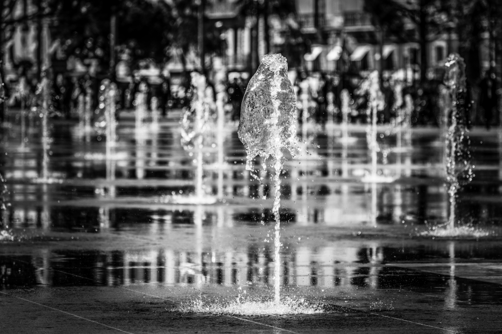 Fontana nel centro di Nizza