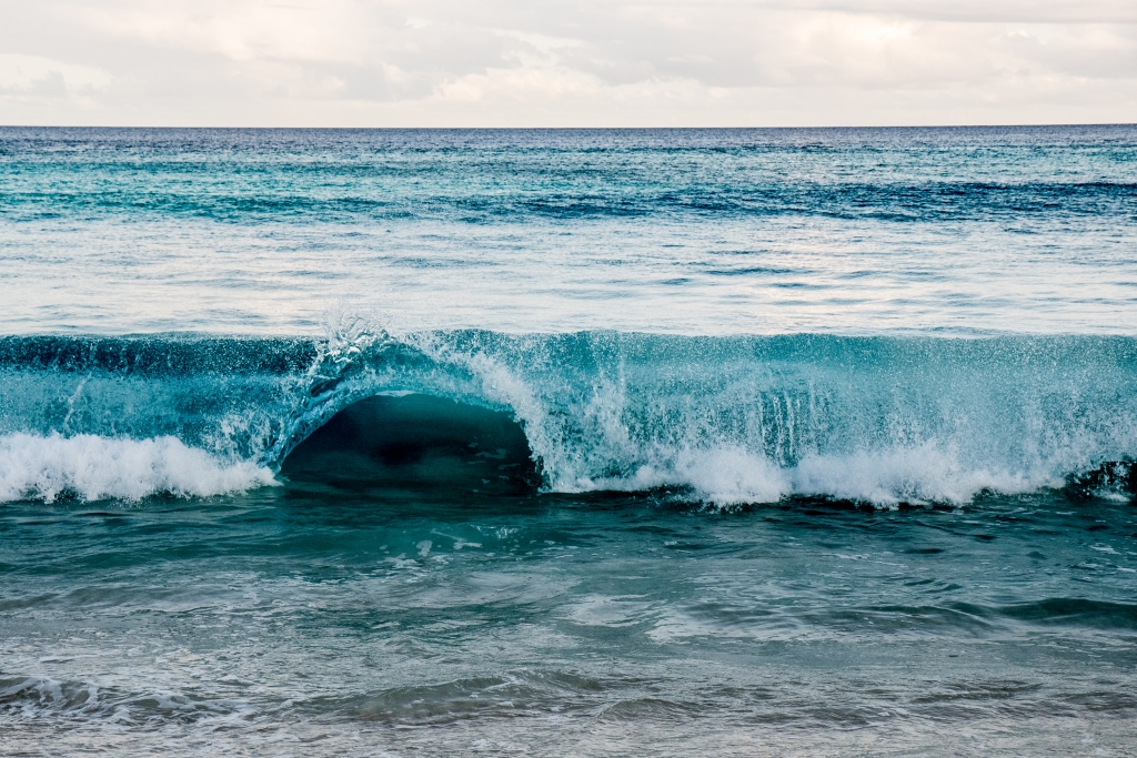 The Big Hole in The Wave