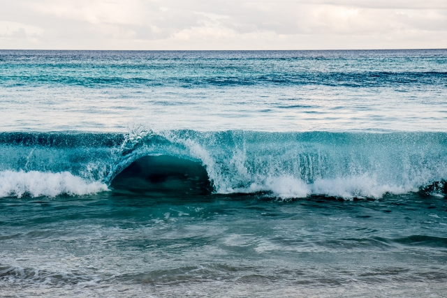 The Big Hole in The Wave