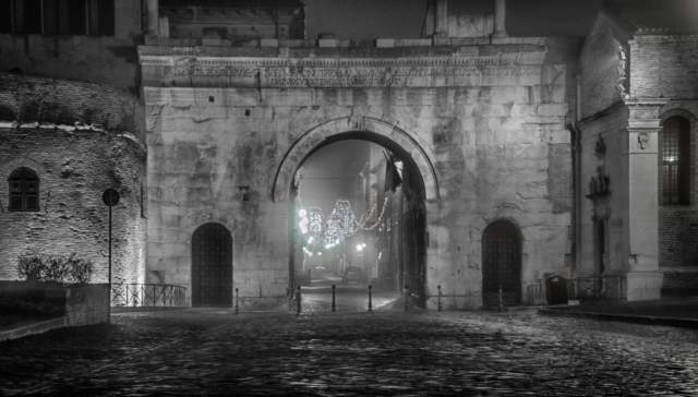 FANO ARCO D' AUGUSTO IN BIANCO E NERO