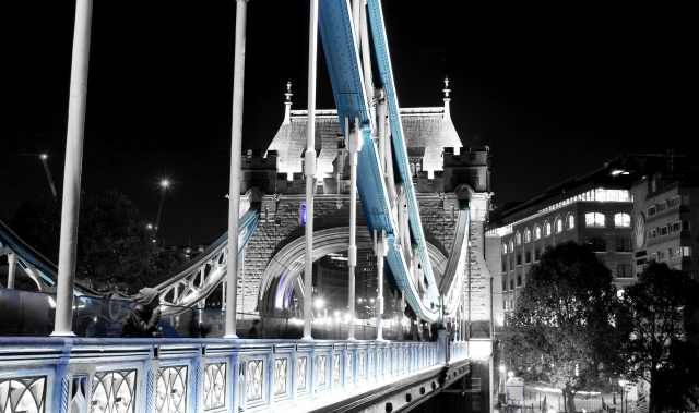 Tower Bridge  in bianco e nero