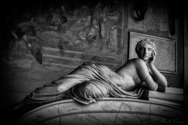 La donna é Arte