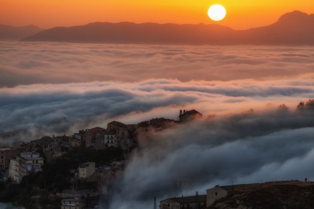 Tramonto spettacolare con la Maretta a Polizzi Generosa
