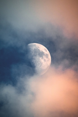 La Luna una sera d'estate