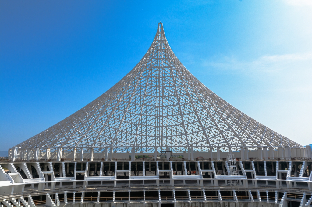 La Piramide di ferro, la Vela di Calatrava