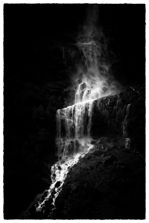 La forza oscura dell’acqua