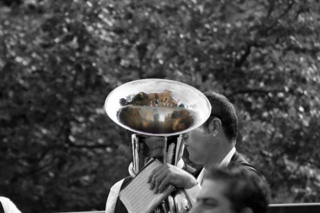 RIFLESSI DALLA MUSICA