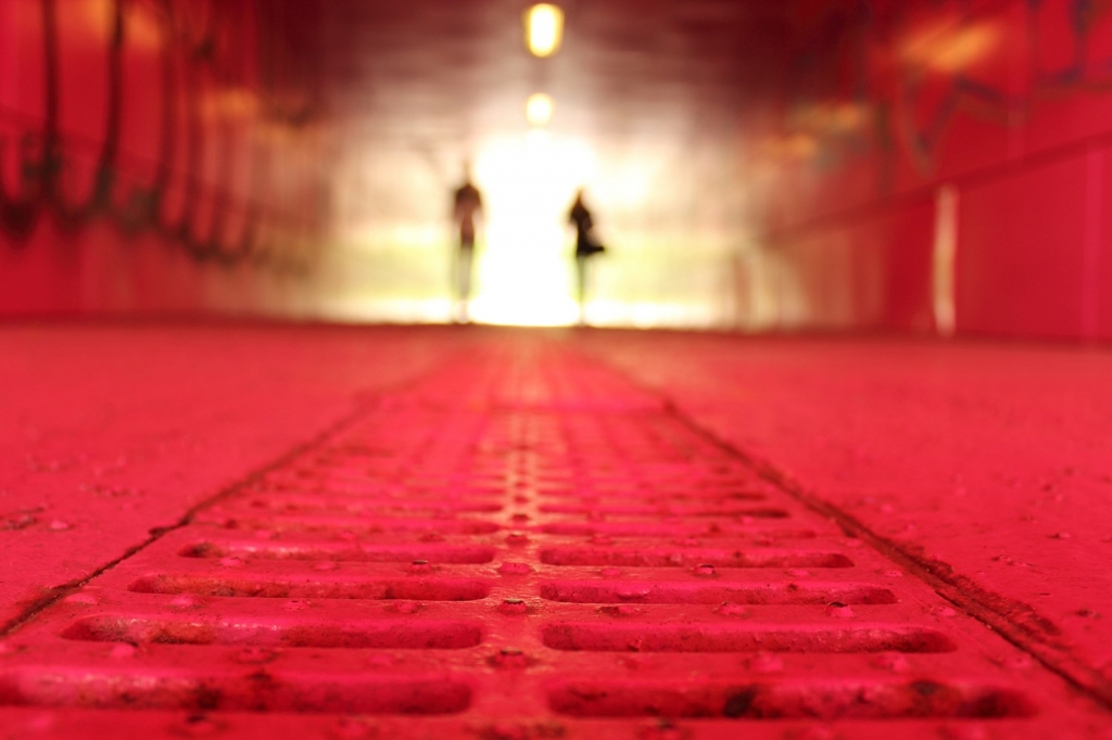 PINK TUNNEL