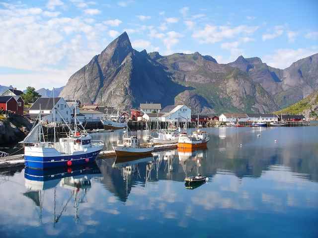 Boats Waiting