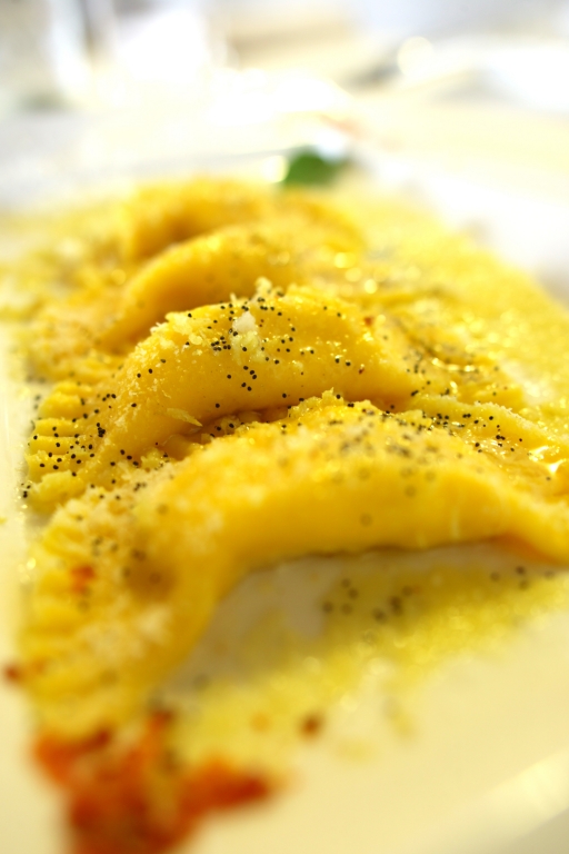 Mezzelune con buccia di limone