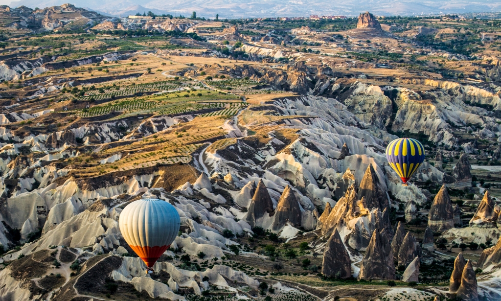 appesi al cielo