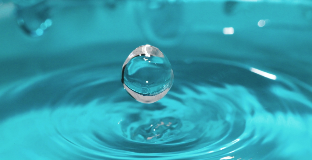Sfera d'acqua