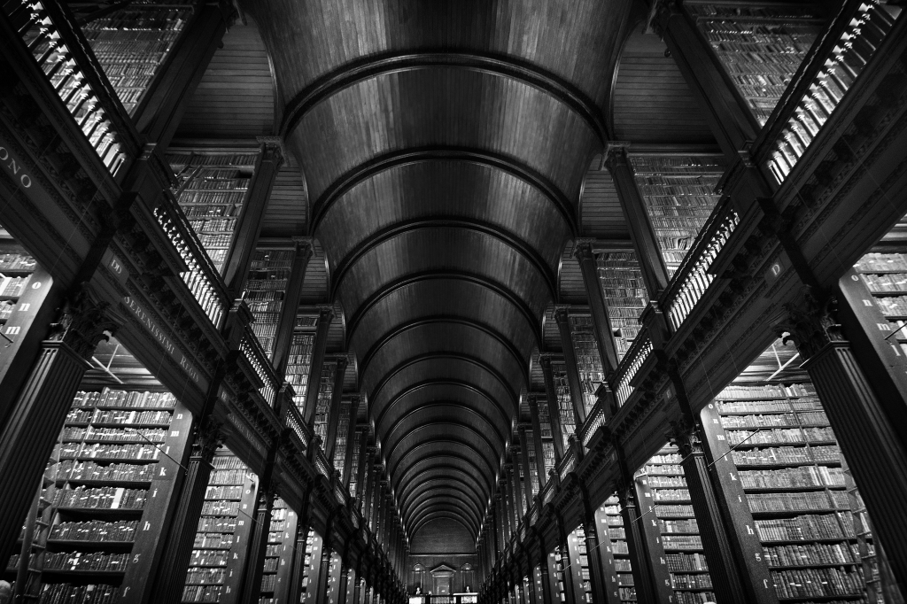 The library ( The Book of kells ) Dublin