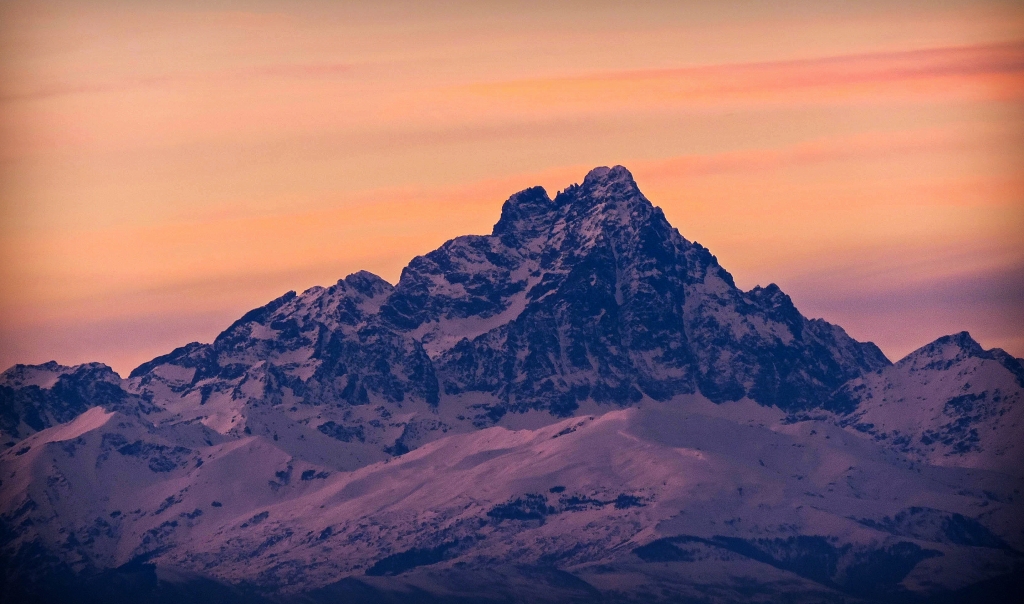 Tramonto sul Re di Pietra, Monviso
