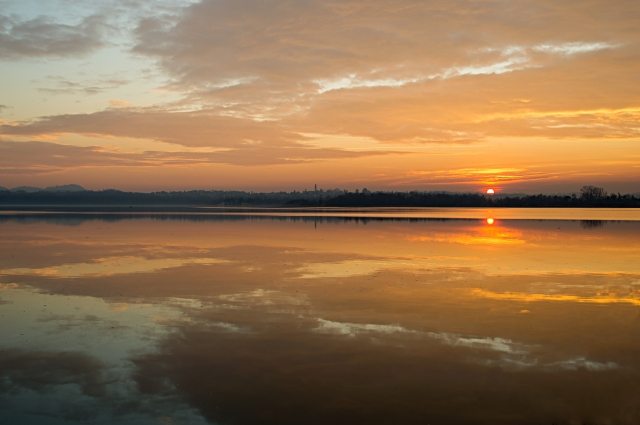 Tramonto allo specchio