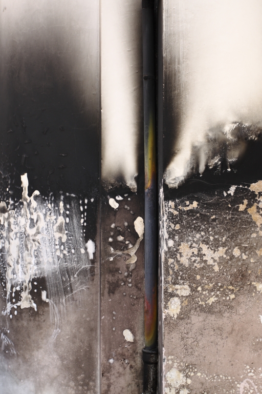 Muro flambè con grondaia