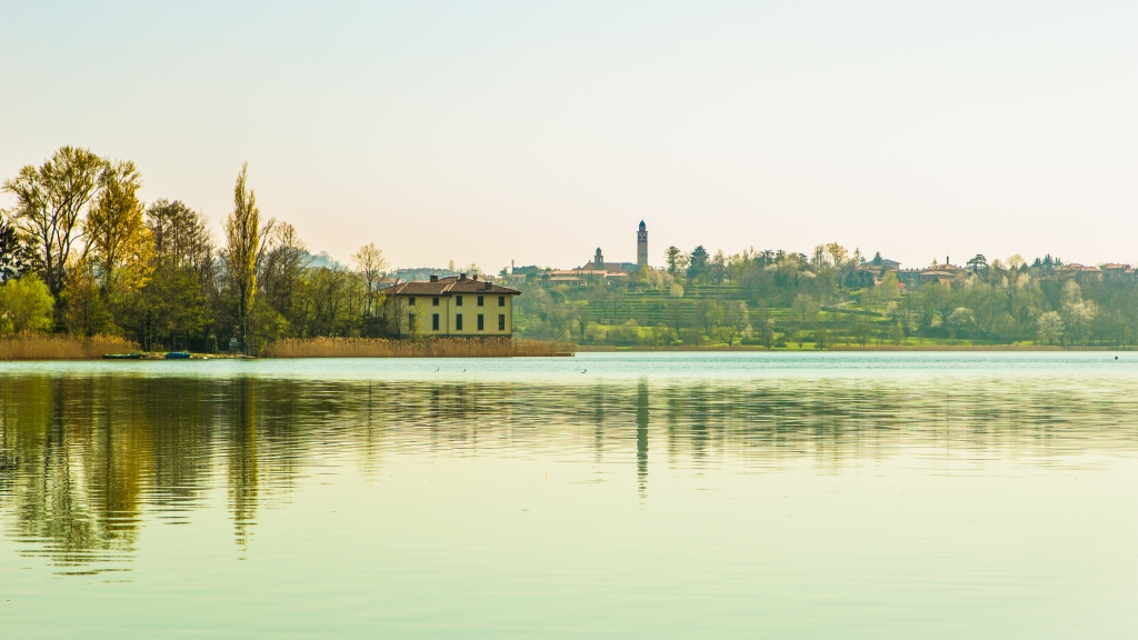 Lago di Annone