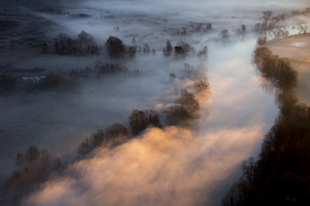 Fiume di foschia