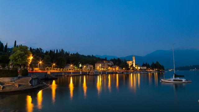 Tremezzo si illumina