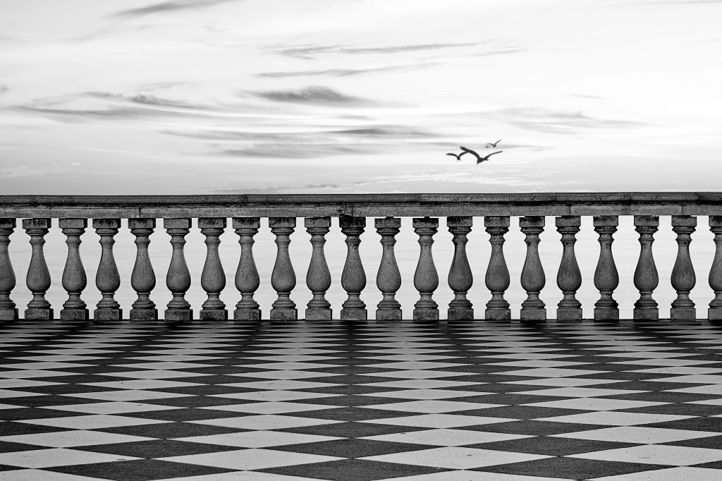 Terrazza Mascagni, geometrie w/b