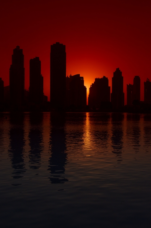 I grattacieli di Dubai al tramonto