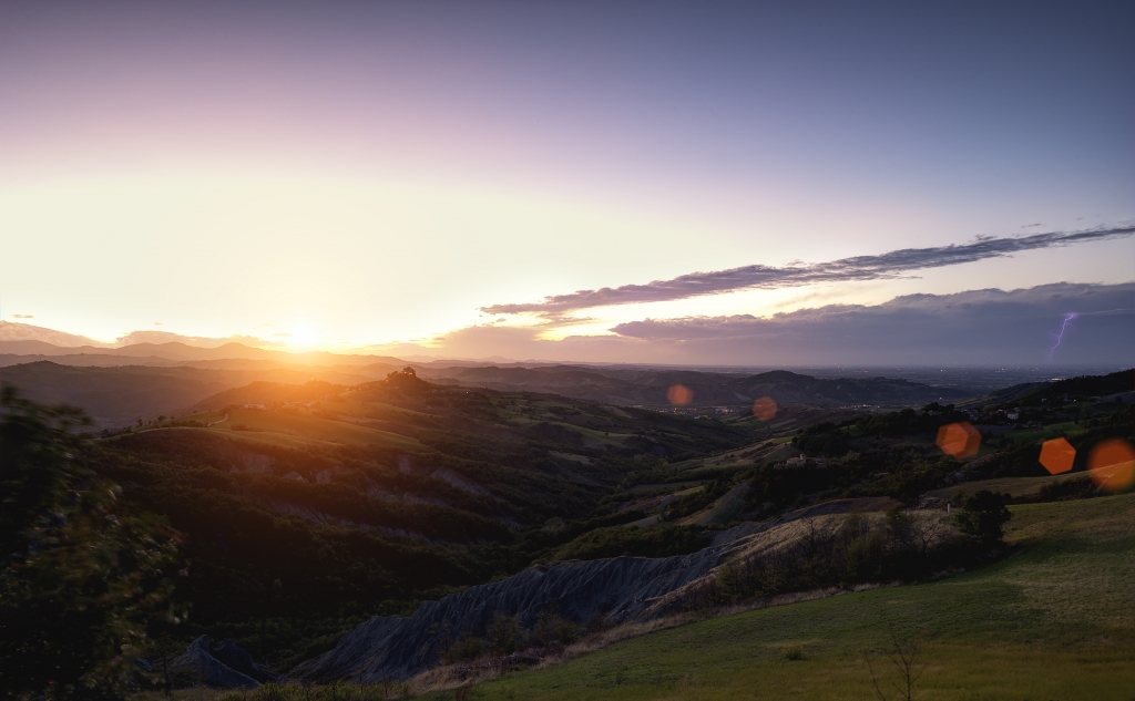 Il tramonto sul castello