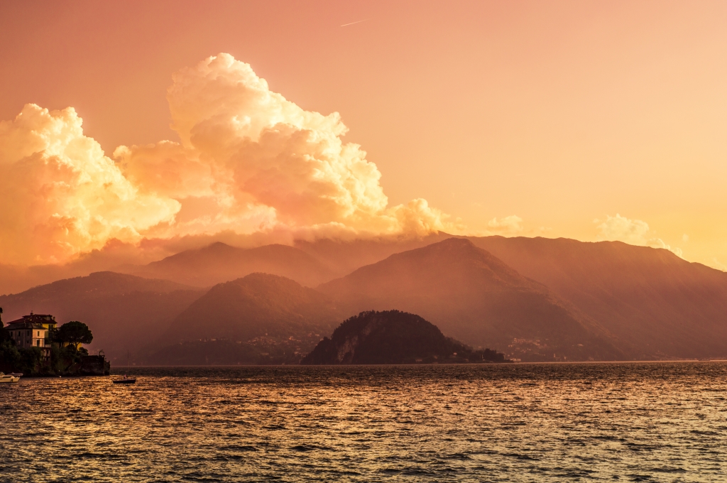 Tramonto su Bellagio