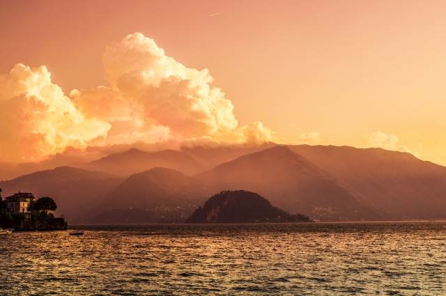 Tramonto su Bellagio