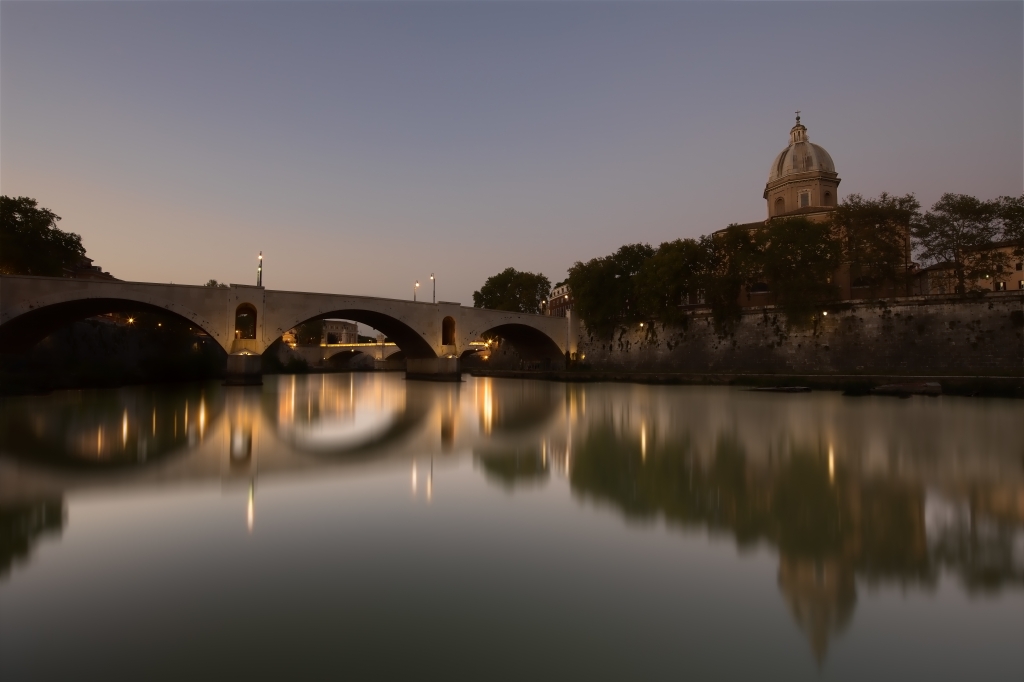 Along the Tiber, Rome