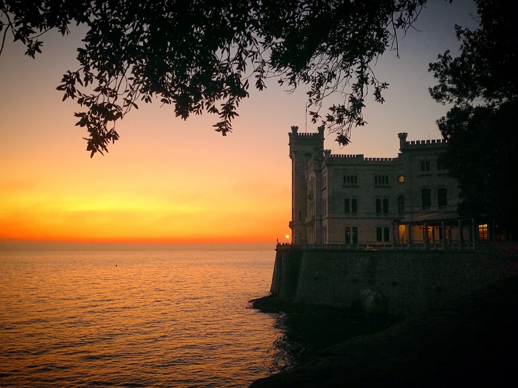 Castello sul mare