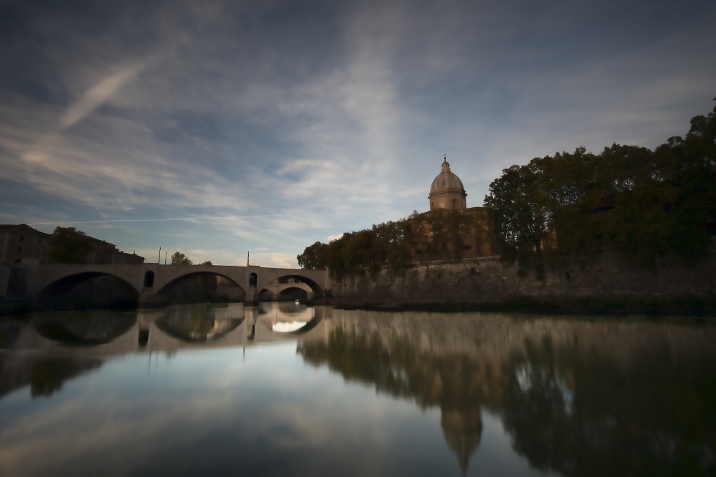 Along the Tiber, Rome