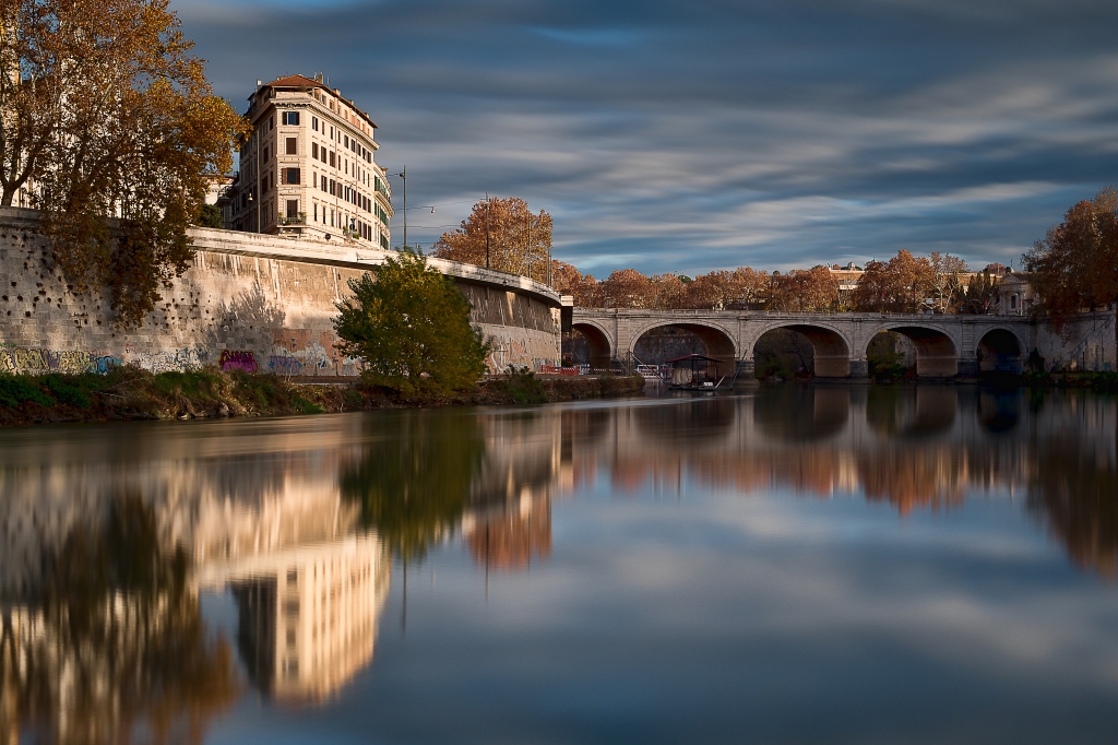 The River, well into Autumn, Rome