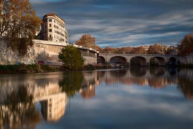 The River, well into Autumn, Rome
