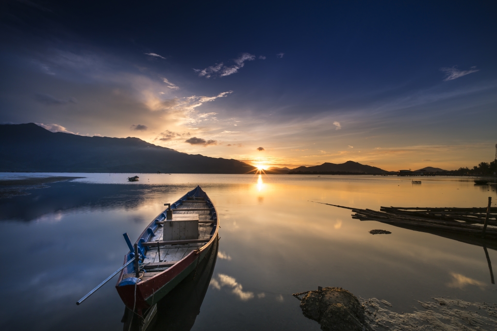 Riflessi sul lago..