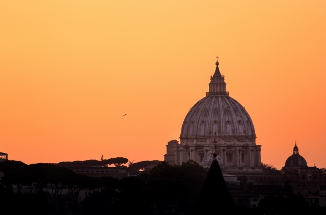 Cupola di San Pietro al tramonto