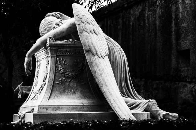 L'angelo del dolore. · marioecora