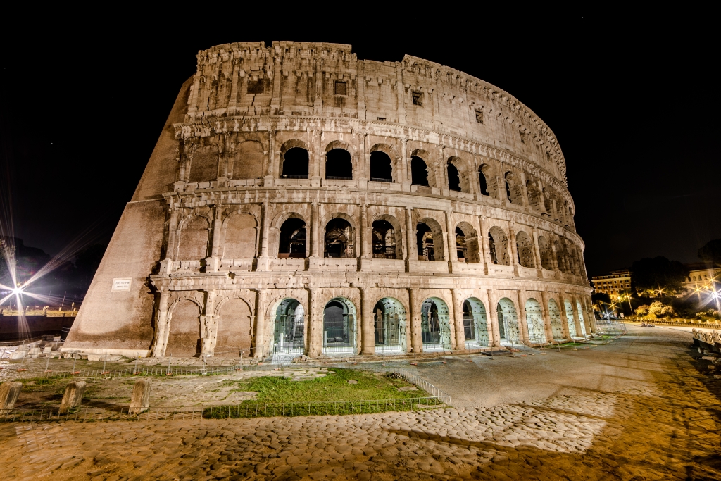 Colosseo By Night