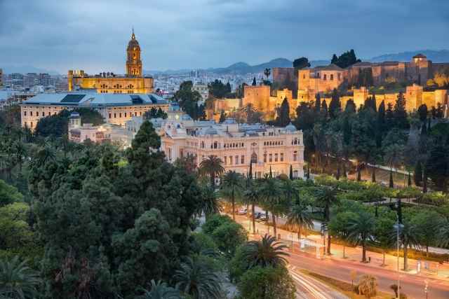 Lo skyline del centro storico di Malaga