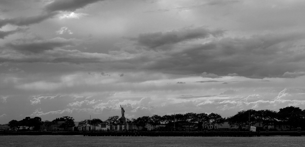 Nubi su Liberty Island